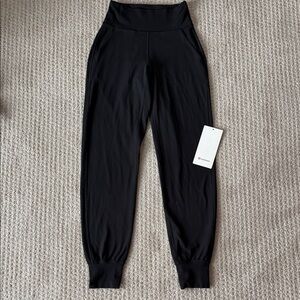 Lululemon Black Align HR Joggers